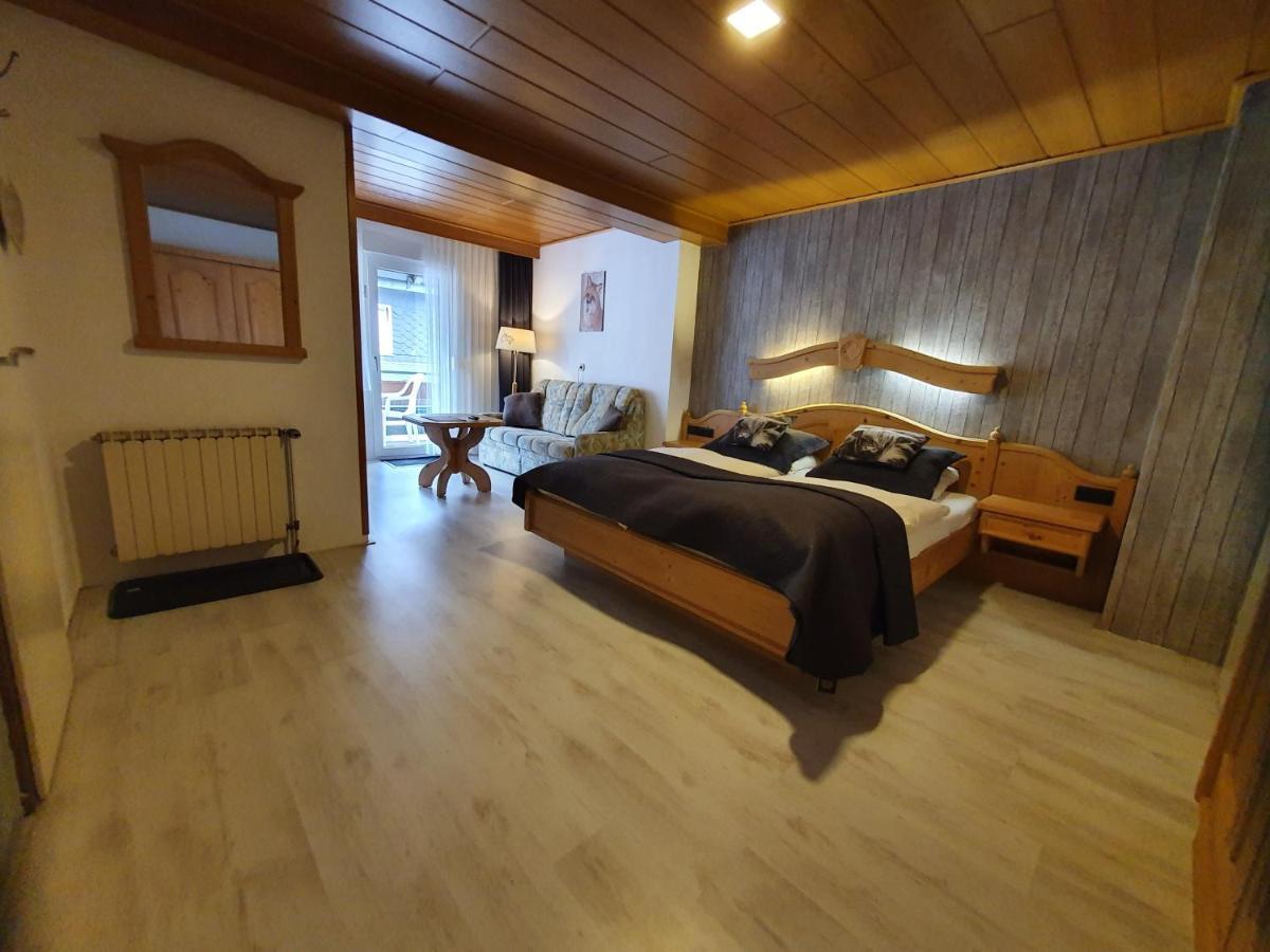 Pension Robin Hood Willingen (Upland) Exterior foto